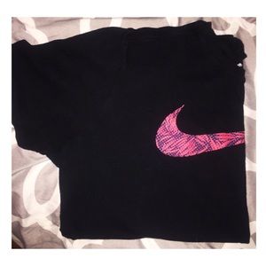 Nike tee